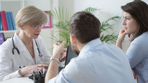 如果你开始厌恶老公碰你,不愿跟老公有身体接触怎么办